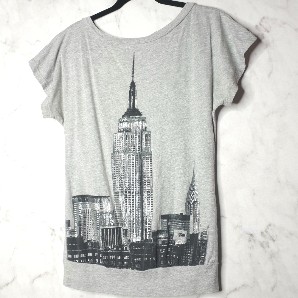 RealiTee Cotton Empire State Building Low Back Top